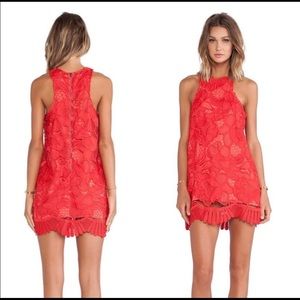 NWOT Lovers + Friends red Caspian shift dress sz L